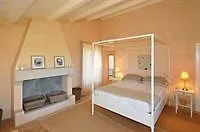 4 * Capalbio